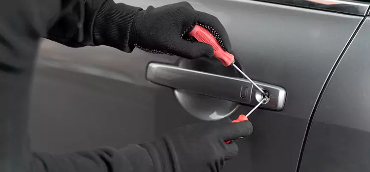 Locked Out of Car Help Charlesbourg