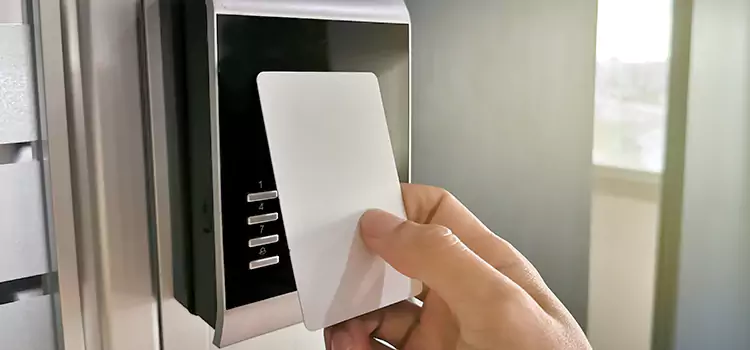 Advanced RFID Technology Integration in Charlesbourg, QC